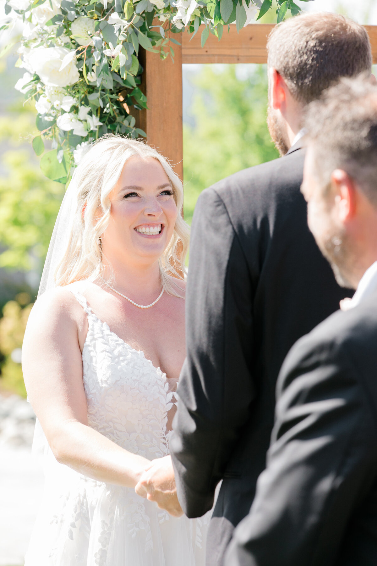 ADPhotography_C+D_Ceremony-88