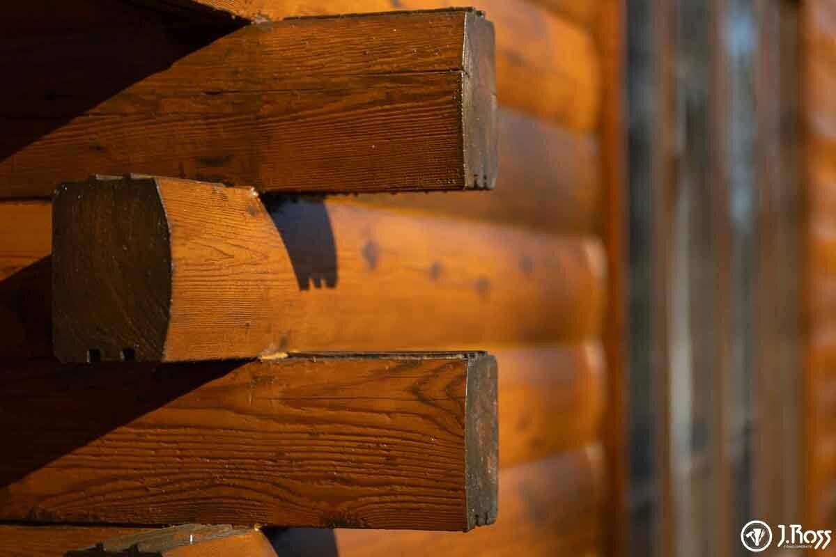 log-home-staining-east-tennessee-j-ross-painting-14-2