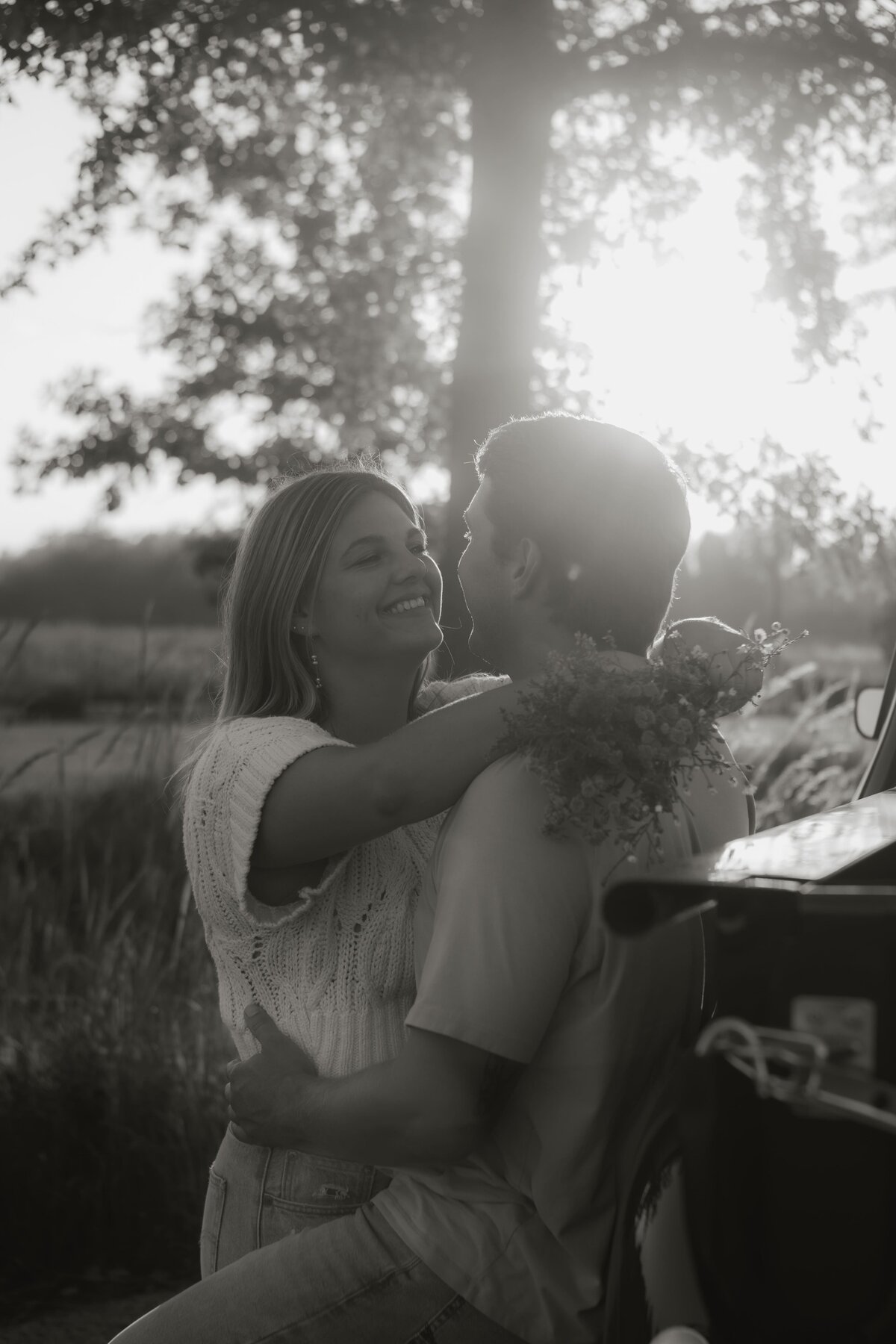 whimsical-wildflower-engagement-19