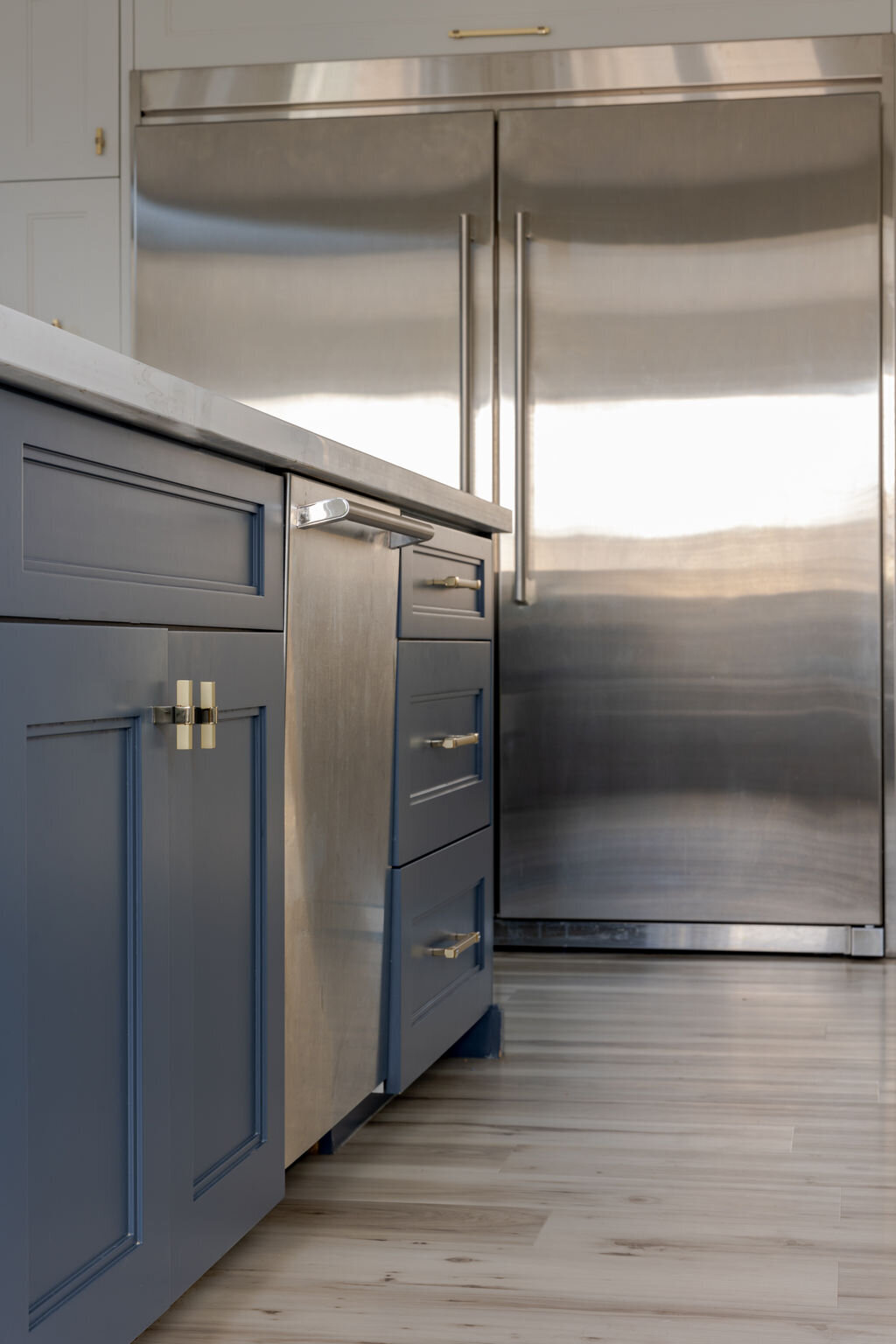 CabinetWorks-Shaver-9