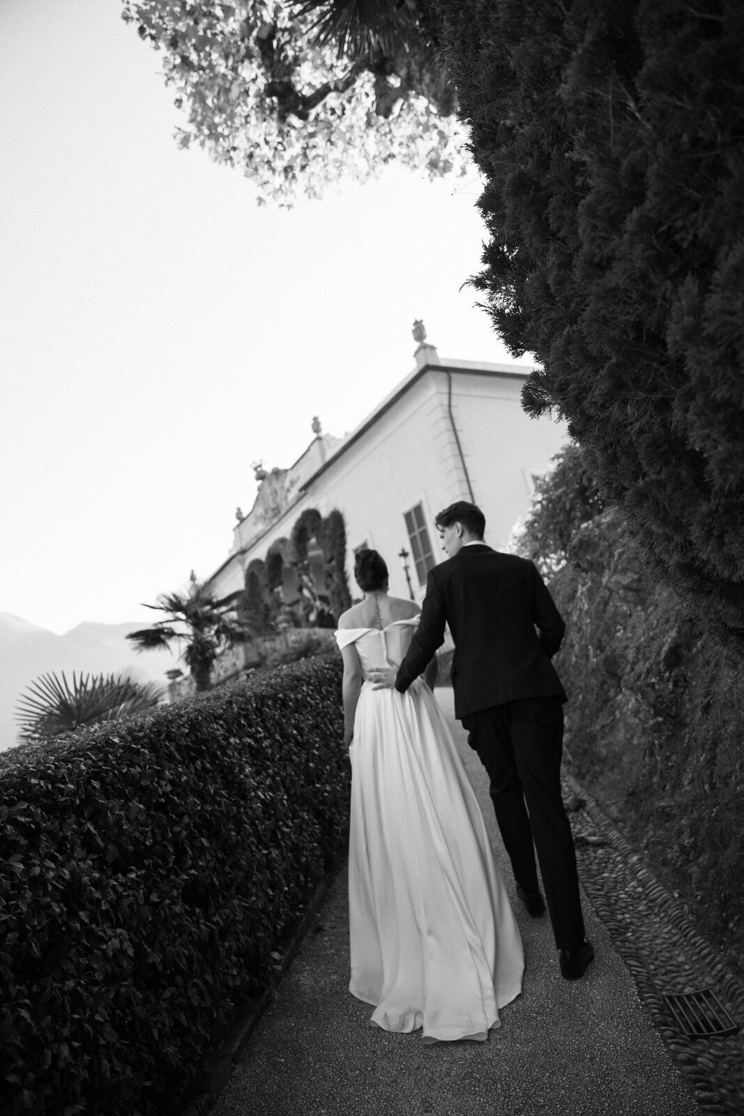 Flora_And_Grace_Lake_Como_Editorial_Wedding_Photographer (1191 von 1828)