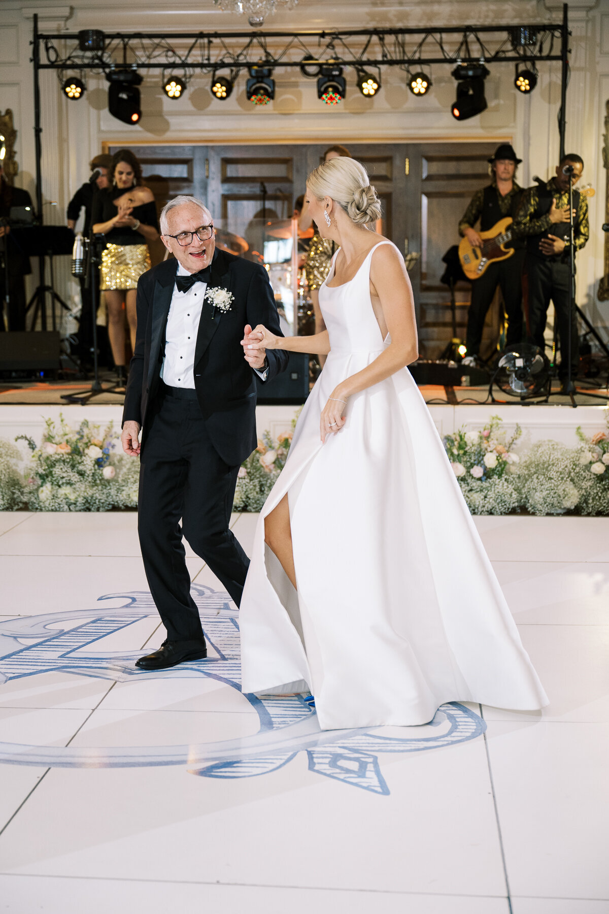 Luxury-Quail-Hollow-Jewish-Wedding-177