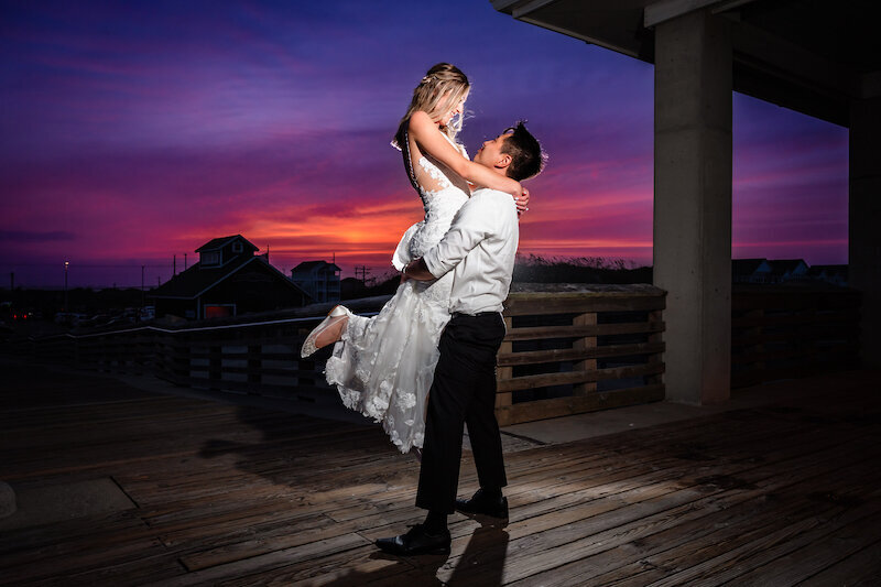 finer-points-coastal-kitty-hawk-wedding-jennettes-pier00015