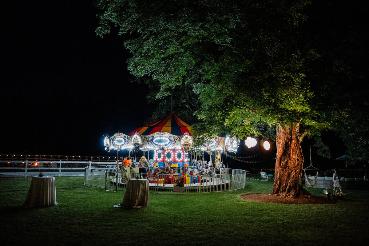 carnival-wedding-new-england-sarah-brehant-events