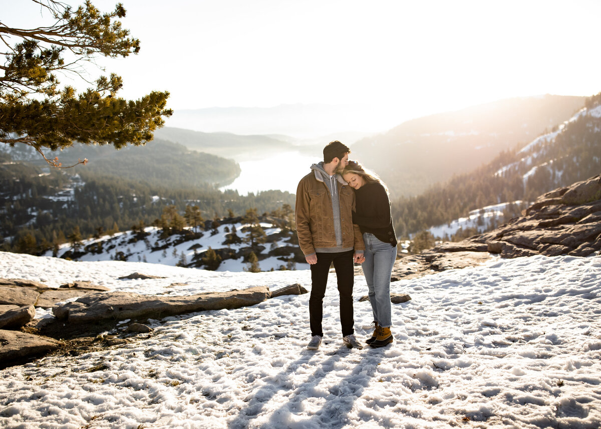 03122022_Kaci+Tyler_DonnerPassCA_AnjaJensenPhotography-80
