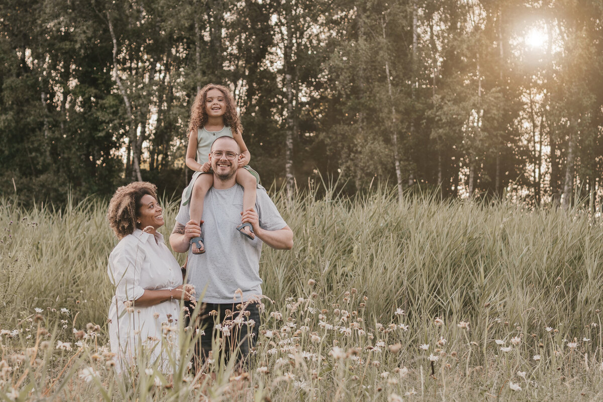 spontane-gezinsfoto-twiske-golden-hour-leukfotografie-6