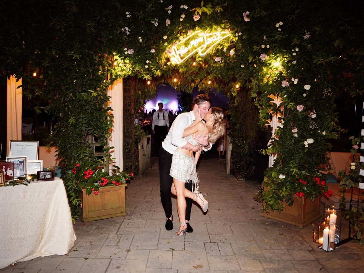 becca-gavin-springvale-floral-end-of-night