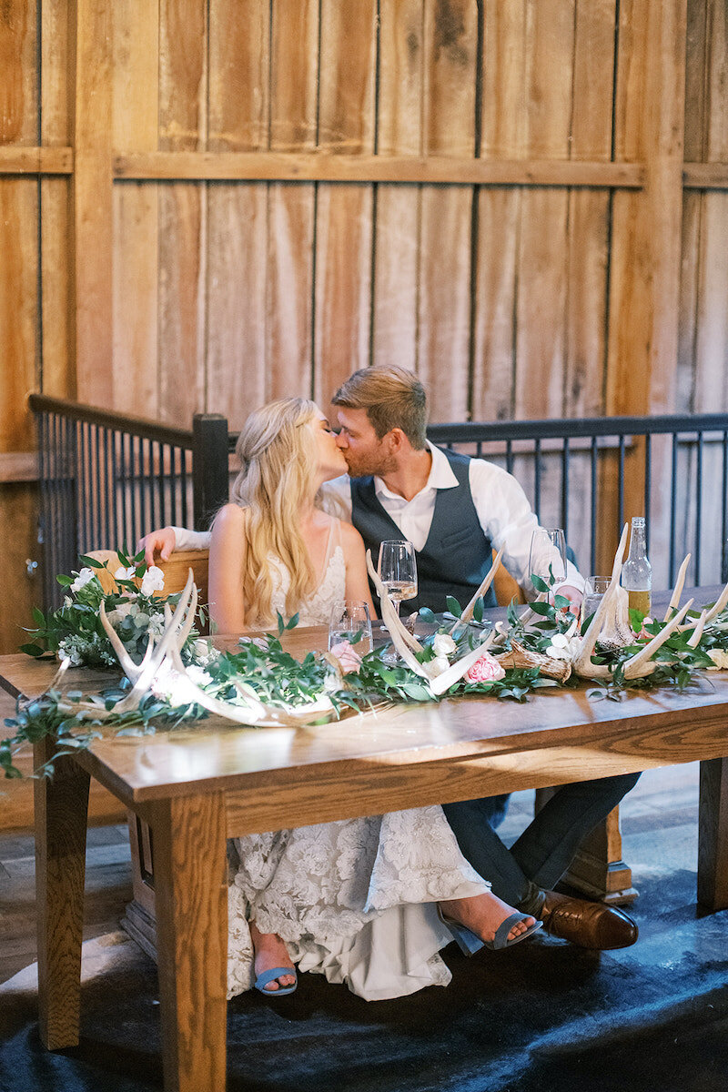 Romantic-barn-weddings-purcellville-va00031