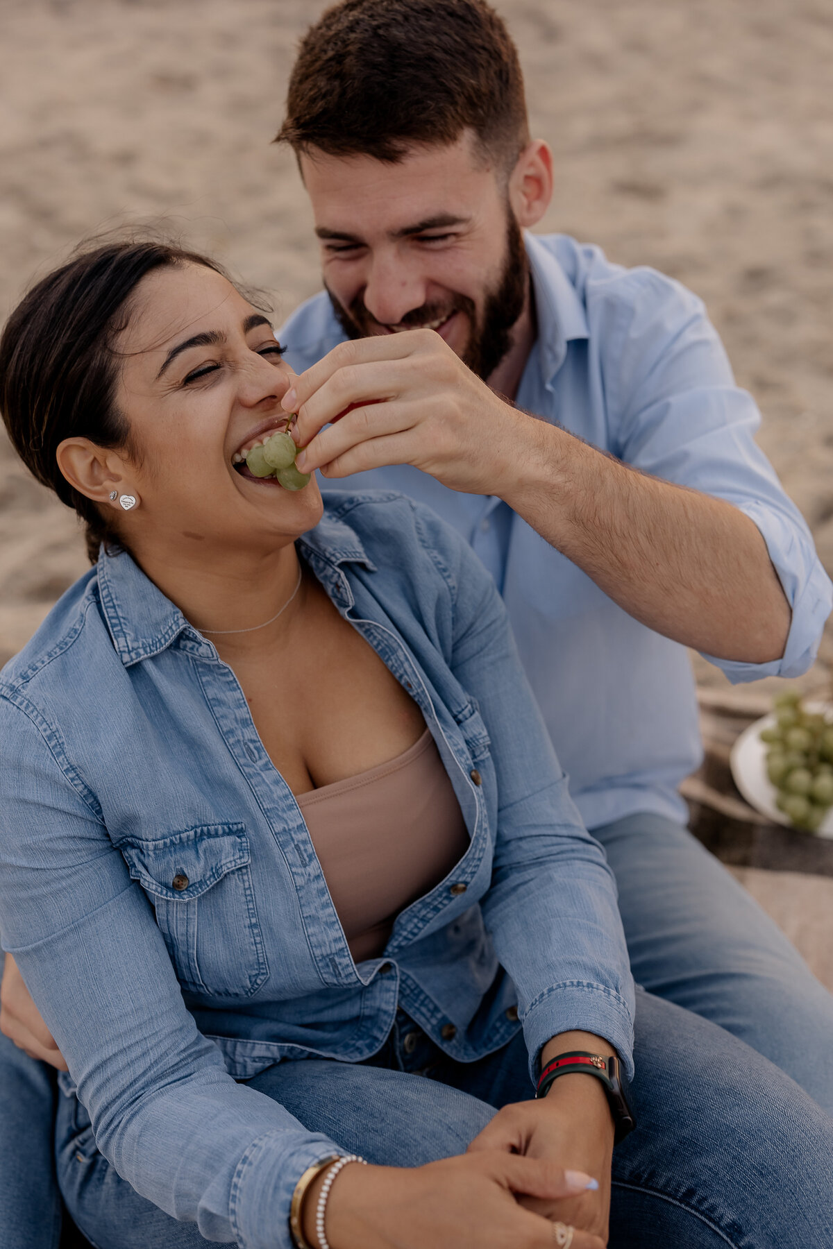 sandy-hook-nj-couple-photoshoot