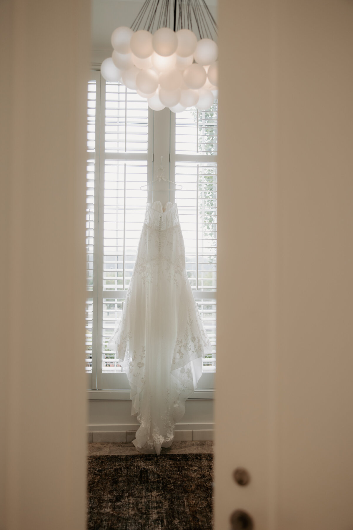 GettingReady-AlwaysAntonellePhotography-5