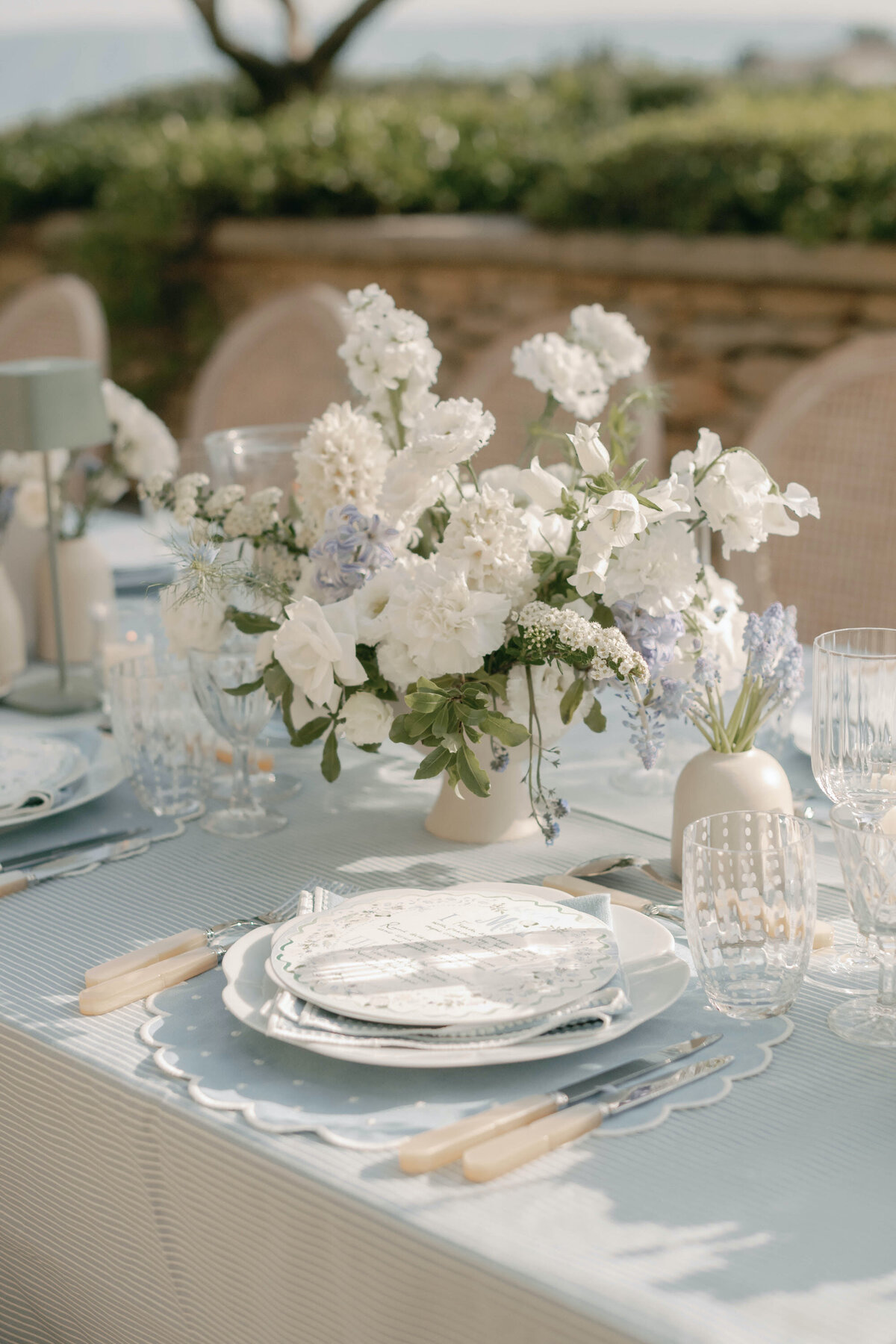 Wedding-Bastide-de-Gordes-Provence-florist38