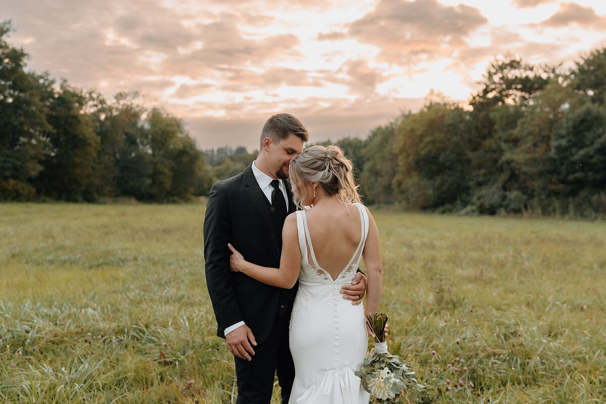 elegant-lilydale-wedding-37