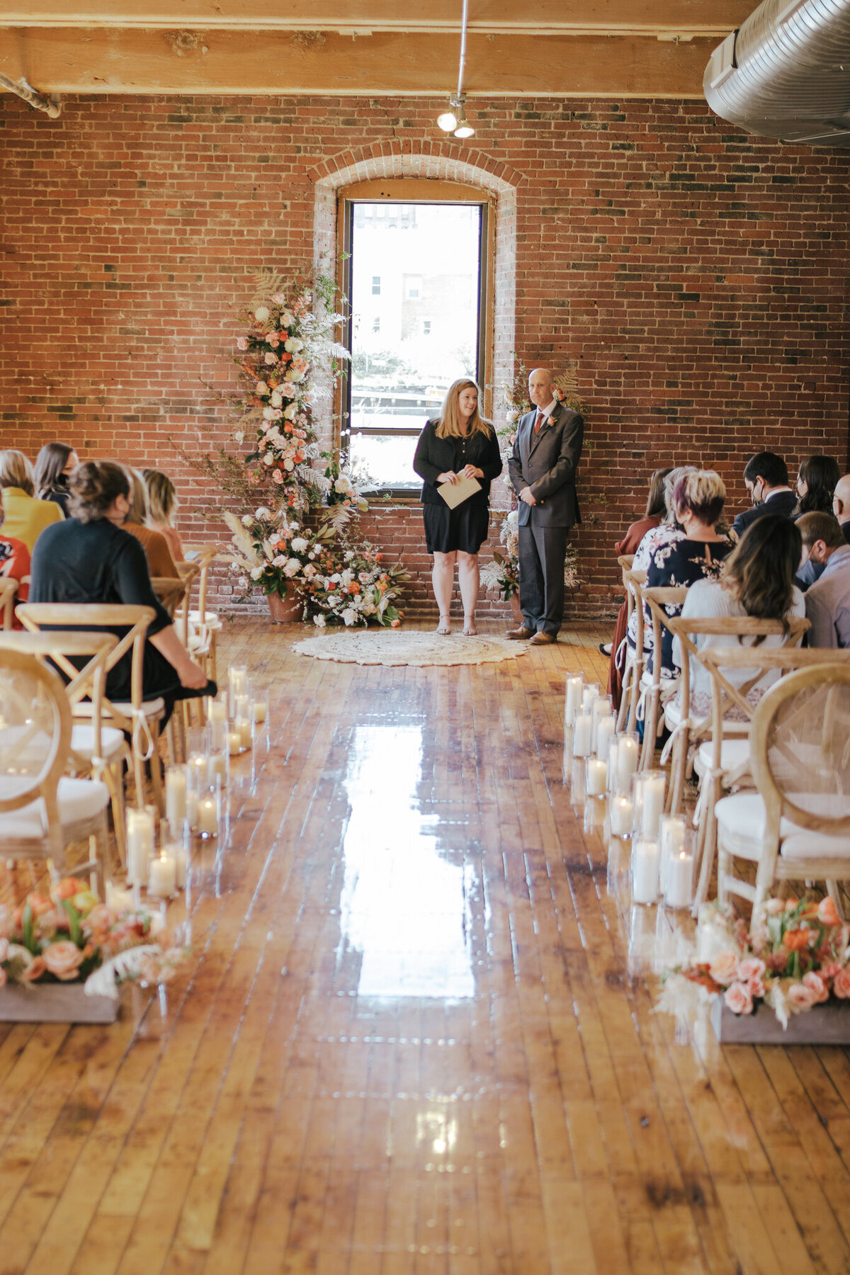 industrial-venue-ceremony-sarah-brehant-events