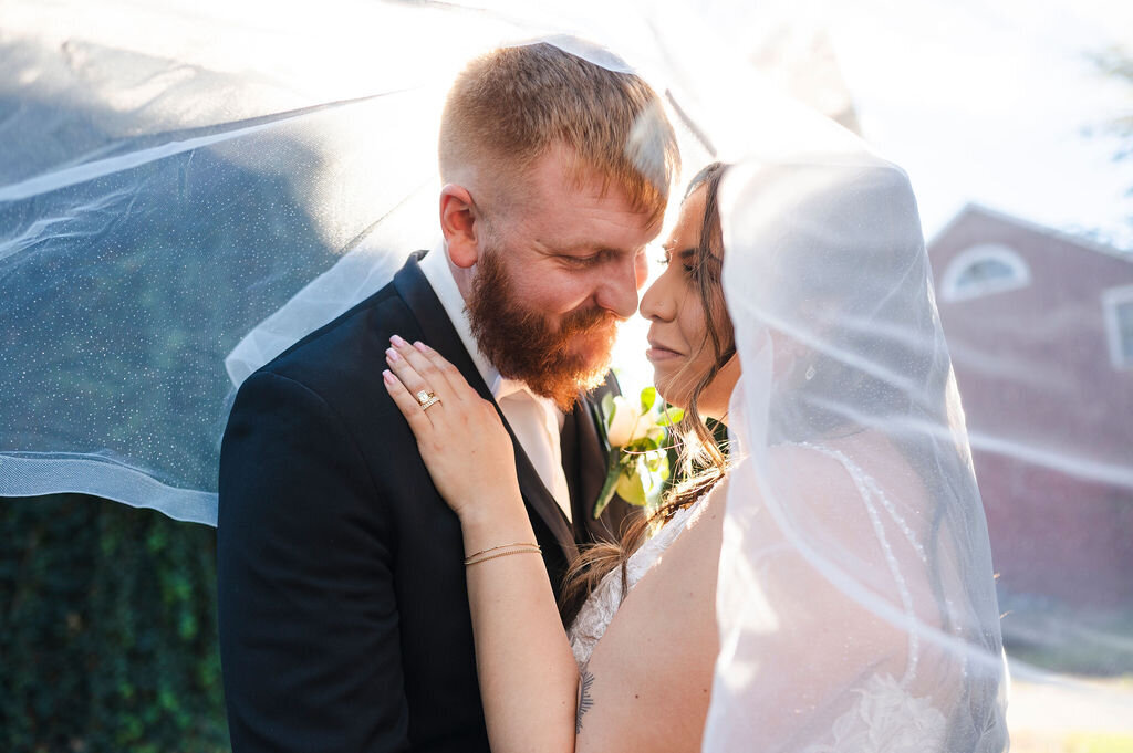 LaPorte, Indiana Wedding | Cat MacDonald Photography