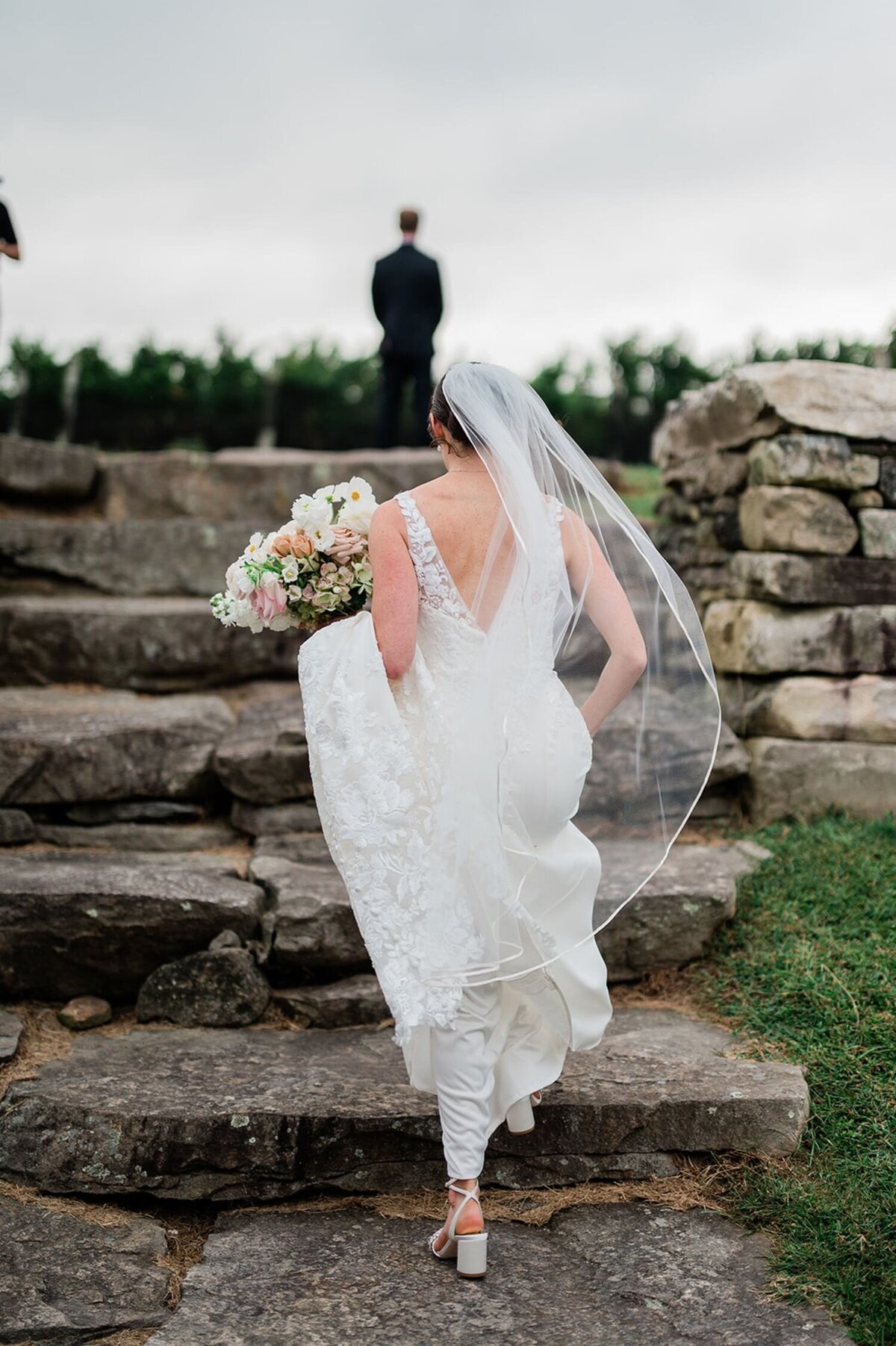 jonathan-edwards-winery-wedding-margit-anne-photography-04