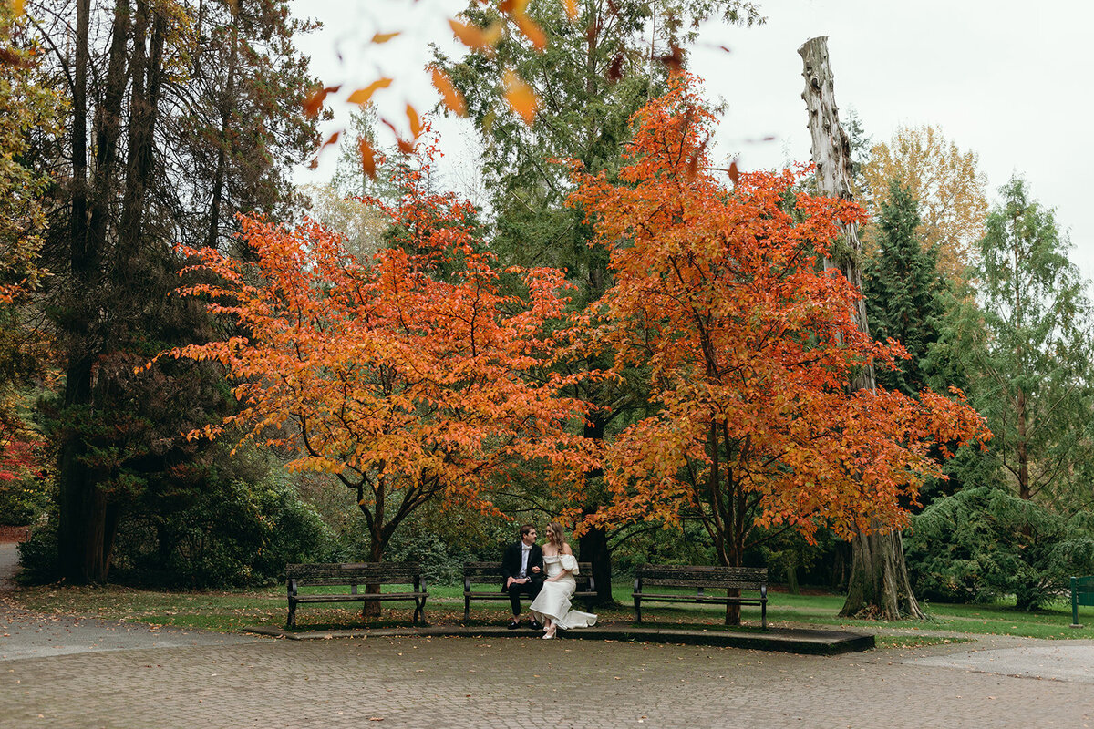 fall-wedding-photography-stanley-park-vancouver-thegodards