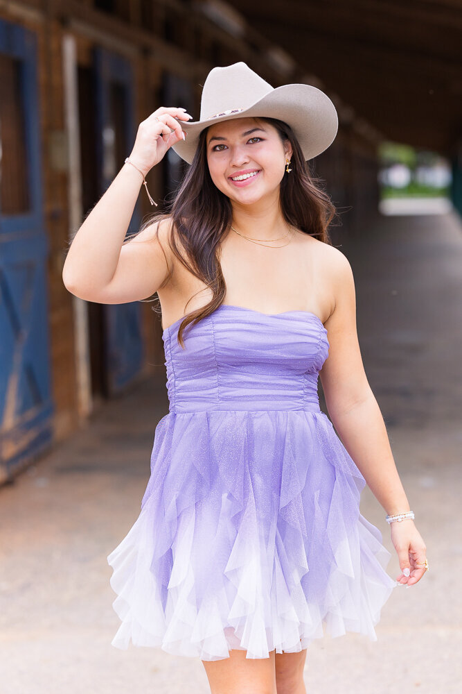 Senior pictures of girl at the field in Raleigh NC-1