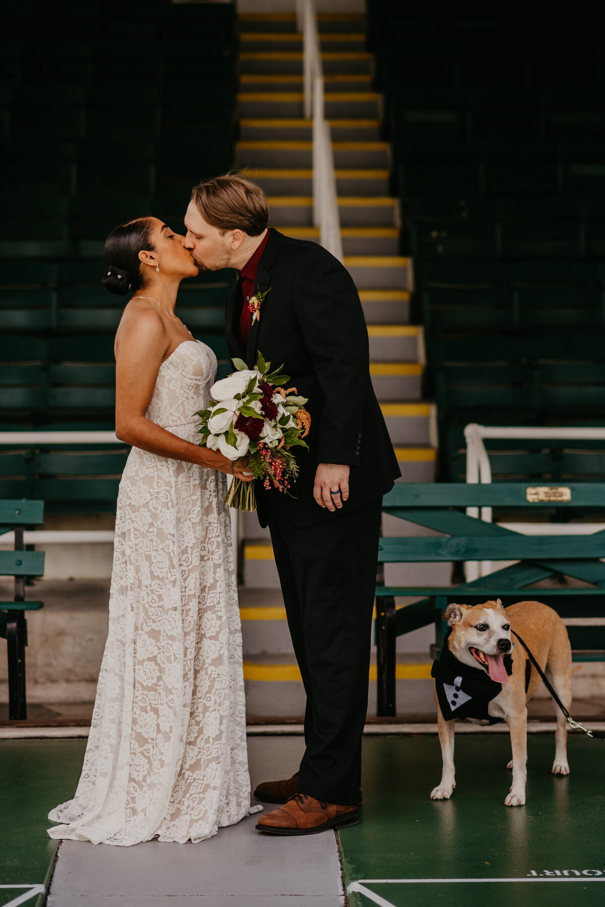 mariah-lacy-photo-st-pete-shuffleboard-elopement-chantilly-planners-16