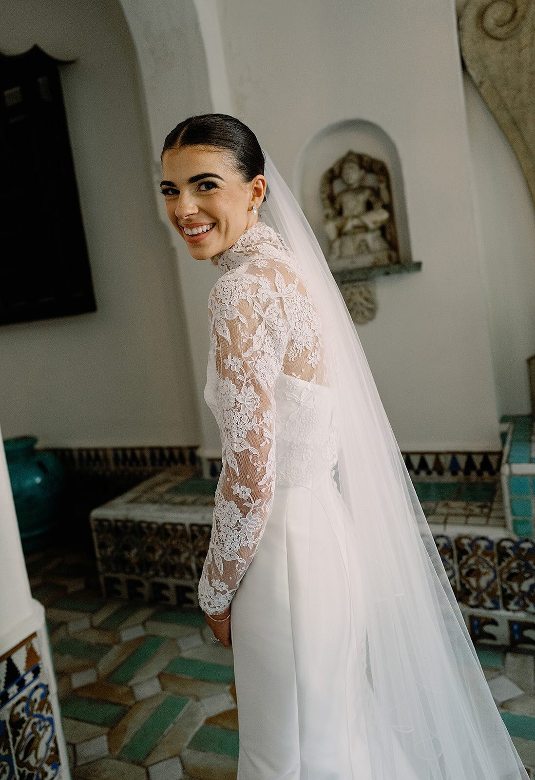 side-view-tessa-topper