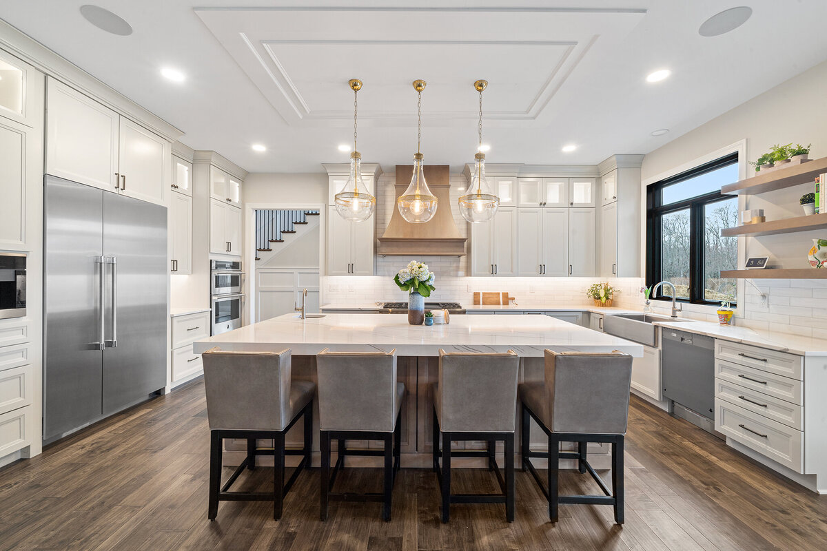 The Modern Farmhouse | The Curated Home