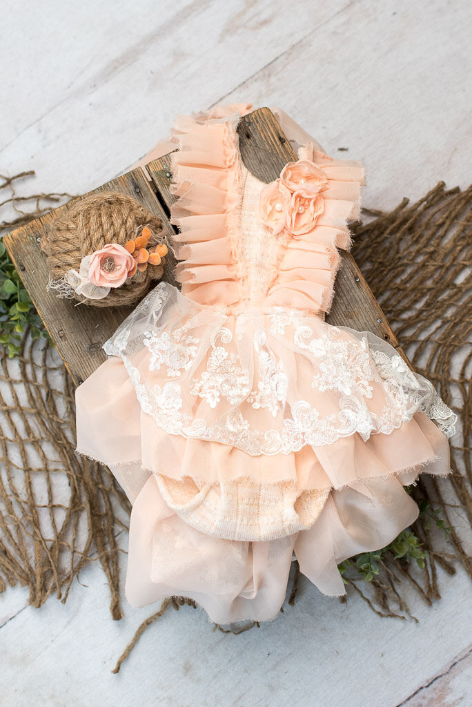 Client Closet - Sharon Leger Photography || Canton, Connecticut || CT Newborn and Family Photographer-5