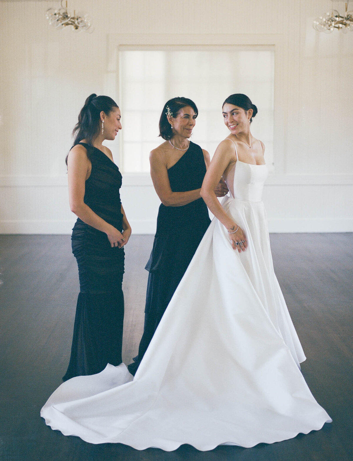 Julia + Taylor Wedding x LDMP2460