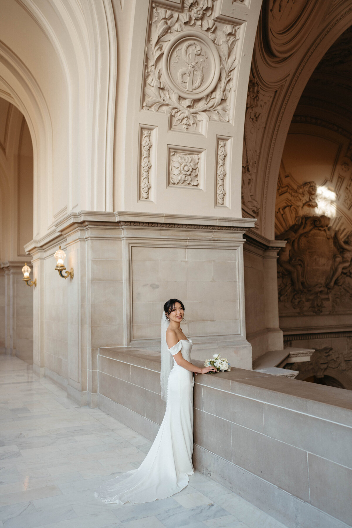 brittneyandlukas_civilceremonyday_sfcityhall_crissyfields-21