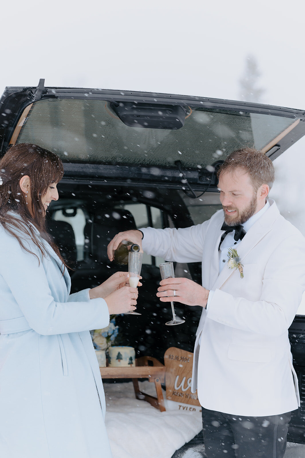 Winter-Elopement-B-T-294