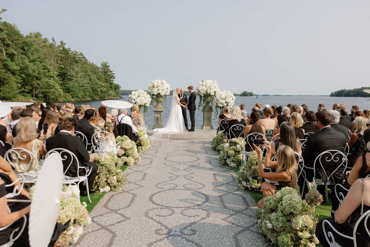 AshleyPigottEvents-Destination-Wedding-Weekend-LaurenKyle-ConnorMcDavid-Muskoka-264