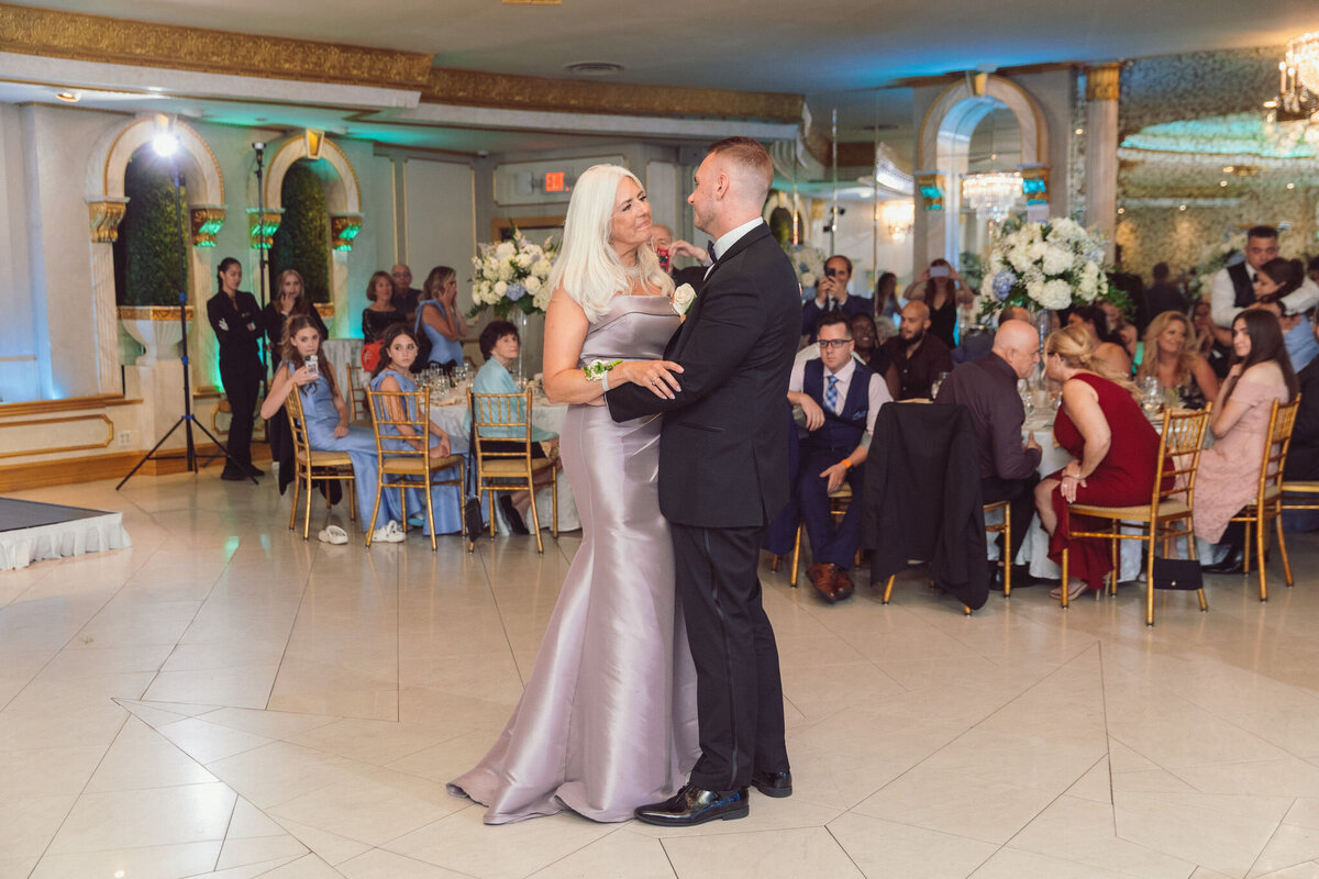 240816-Victoria&Joseph-LeonardsPalazzo-Wedding-GreatNeck-NY-Previews-Web-215