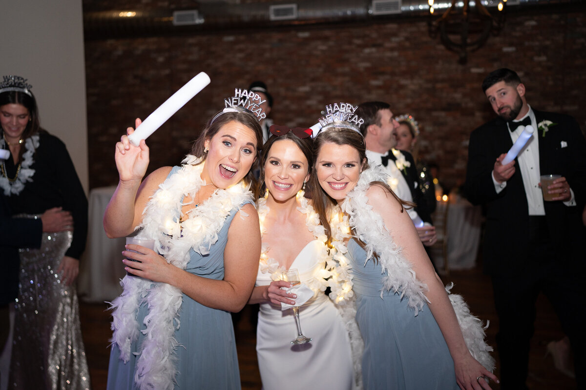 Gravatt_SneakPeaks-19