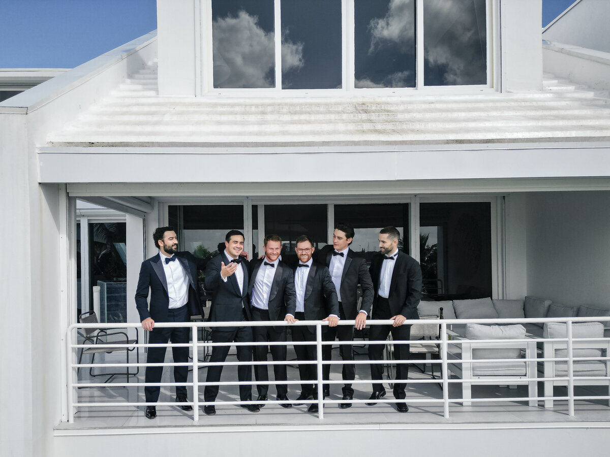 EboniRobyn-Wedding-NilouJonah-GettingReadyJonah-OceanClub-ParadiseIsland-Nassau-NewProvidence-TheBahamas-Final-123