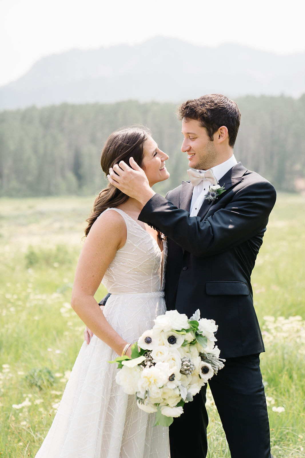blue-sky-ranch-mountain-summer-utah-wedding-logan-walkerphoto-368L-1675