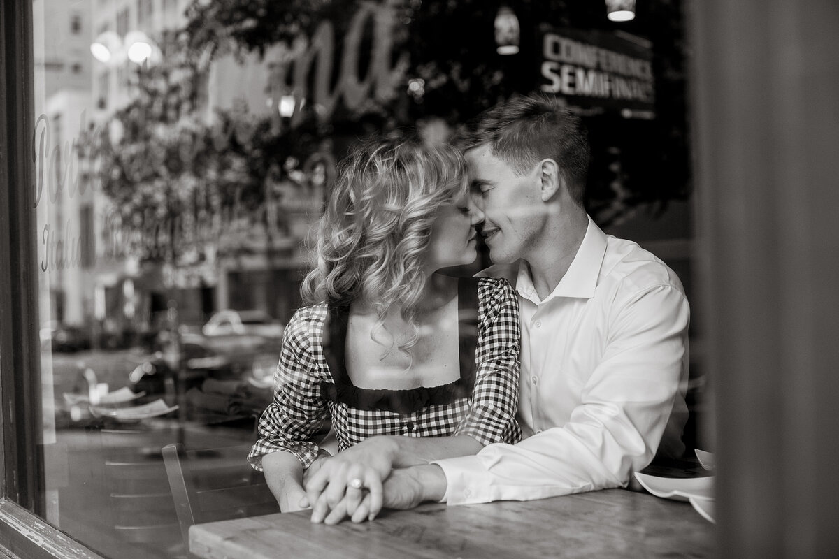 Dallas skyline engagement photos Hampton Morrow 0035
