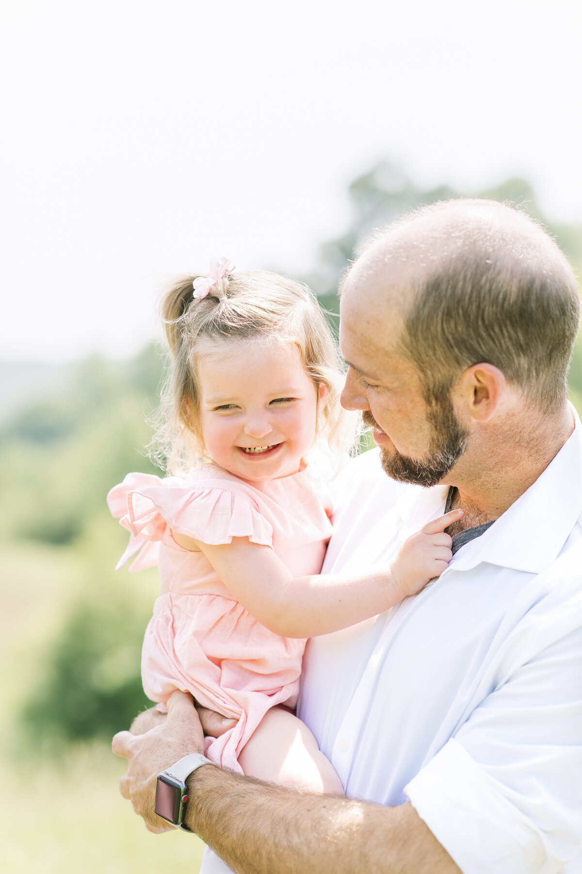 Mattheson-Family_Sessions-for-Ukraine_East-Bend_North-Carolina_2022-05-21_021