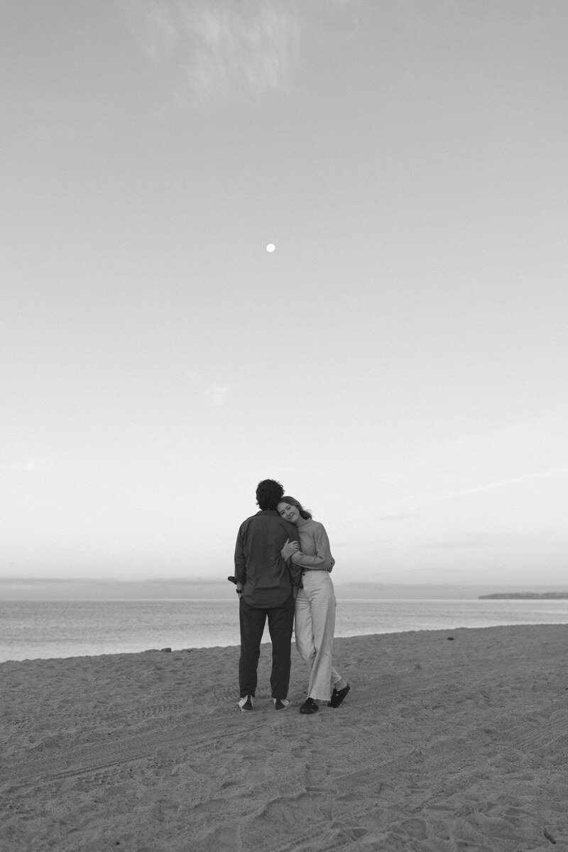 A couple session in San Clemente, CA at sunrise