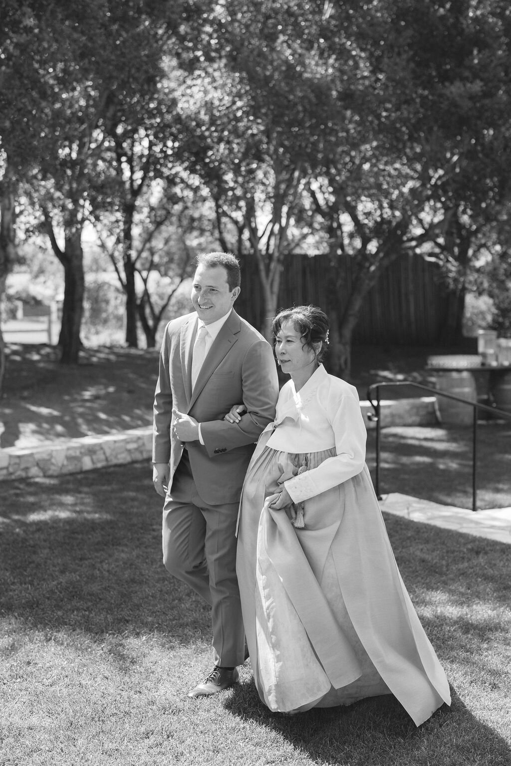 Nicole-Mike-previews-18