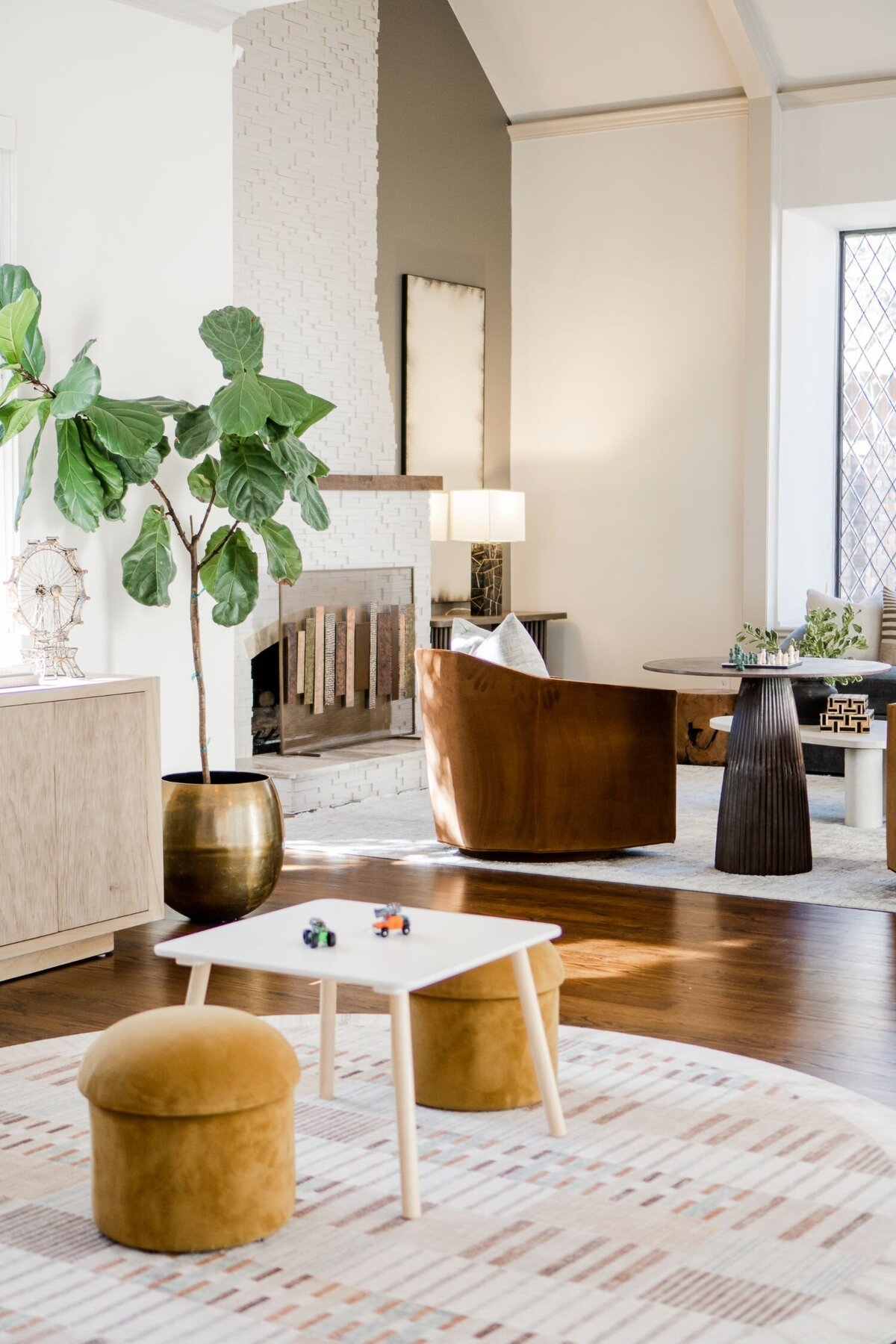 rebekah-nicole-interiors-ember-project-living-room-styling-details-kids-area