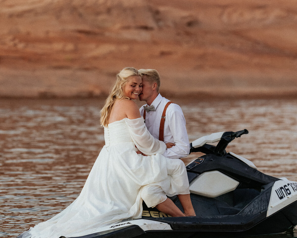 R + M _ Wedding _ Lake Powell _ Utah-26