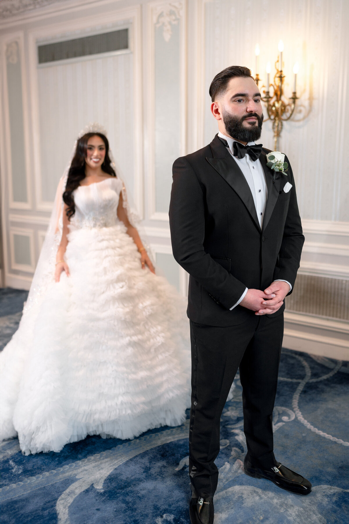Berlez-Aspen-Avenue-Chicago-Wedding-Photographer-Windy-City-Wedding-Dance-Fulton-West-Event-Christmas-Session-101