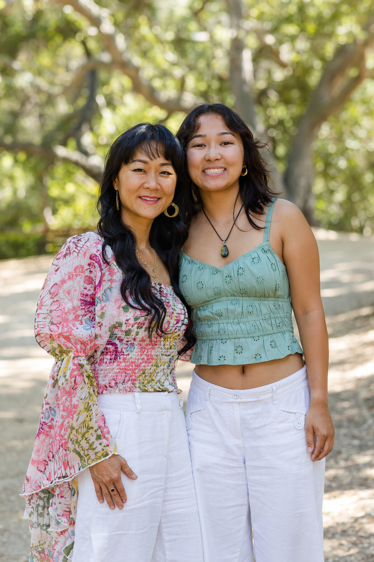 idyllic-oak-canyon-nature-center-family-portraits-5