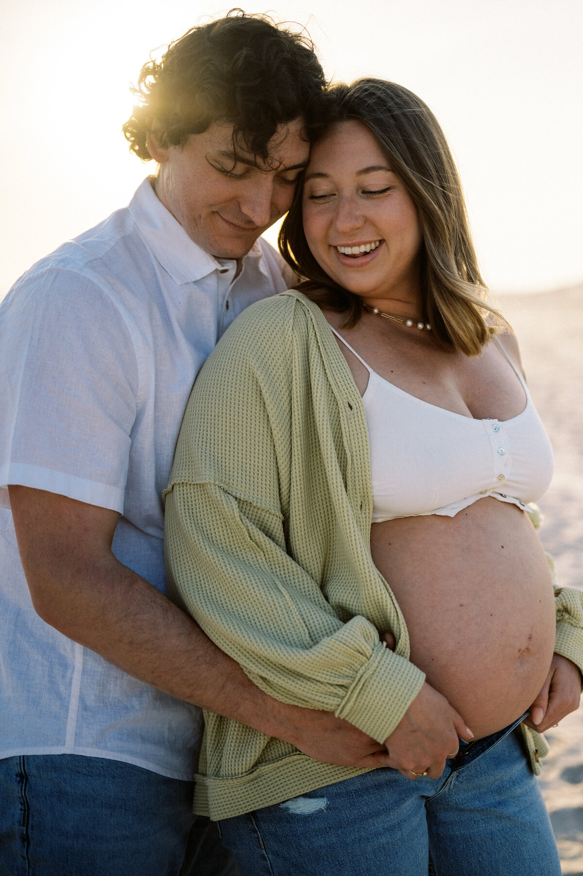 CapeMayLighthouse_BeachMaternitySession_TaylorNicollePhoto-19