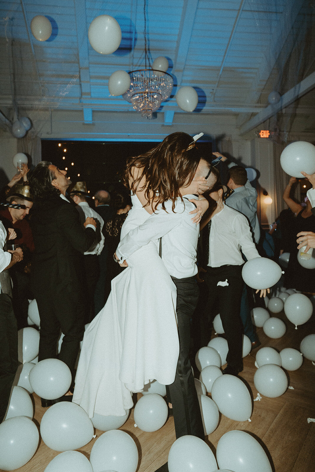 Loraleah Marie Photography | The Highland Rochester NY | Wedding | NYE WEDDING | HIGHLAND PARK | travel photographer-217