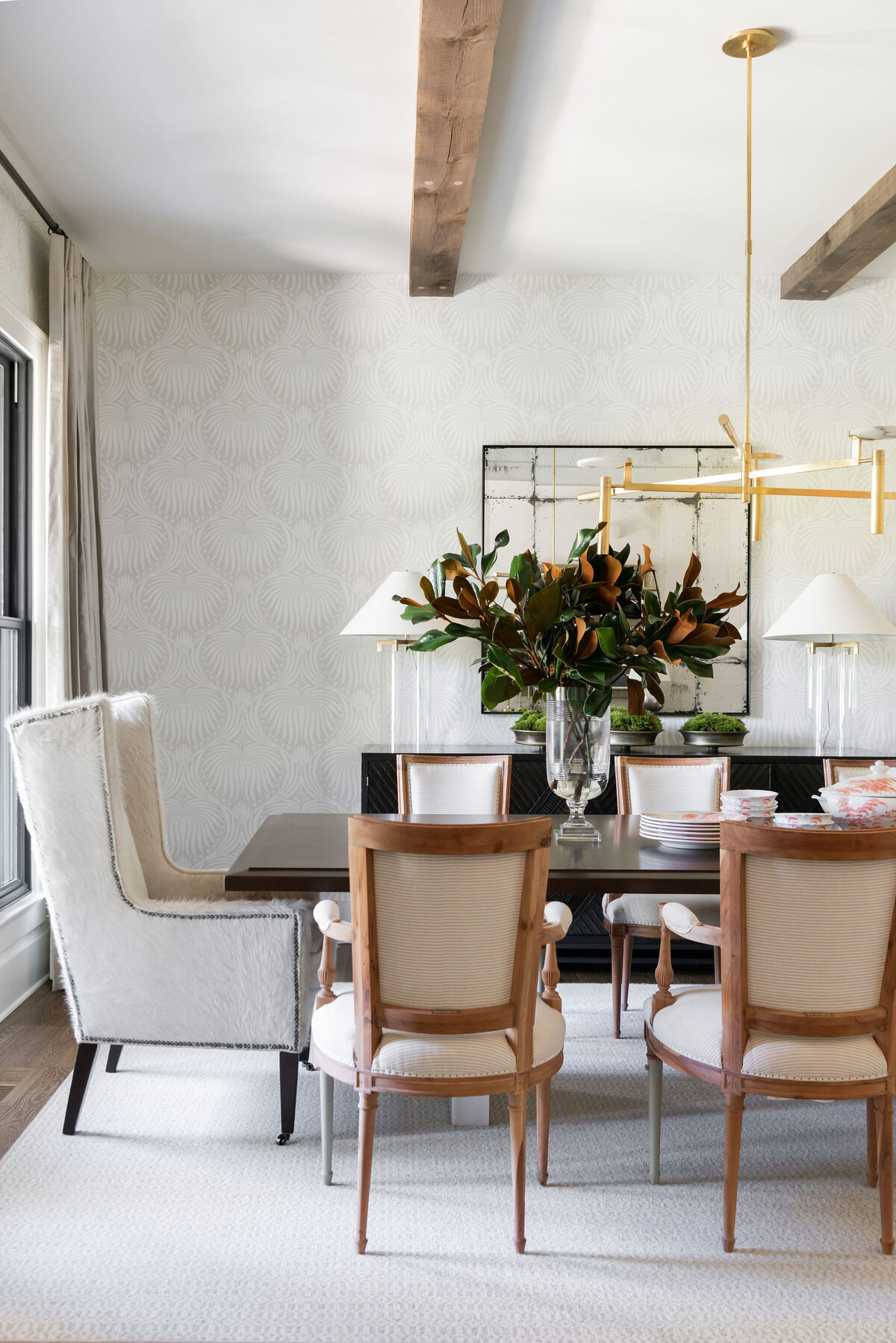 Countess / Gibson - Dining Room - Evan Millárd Interior Design