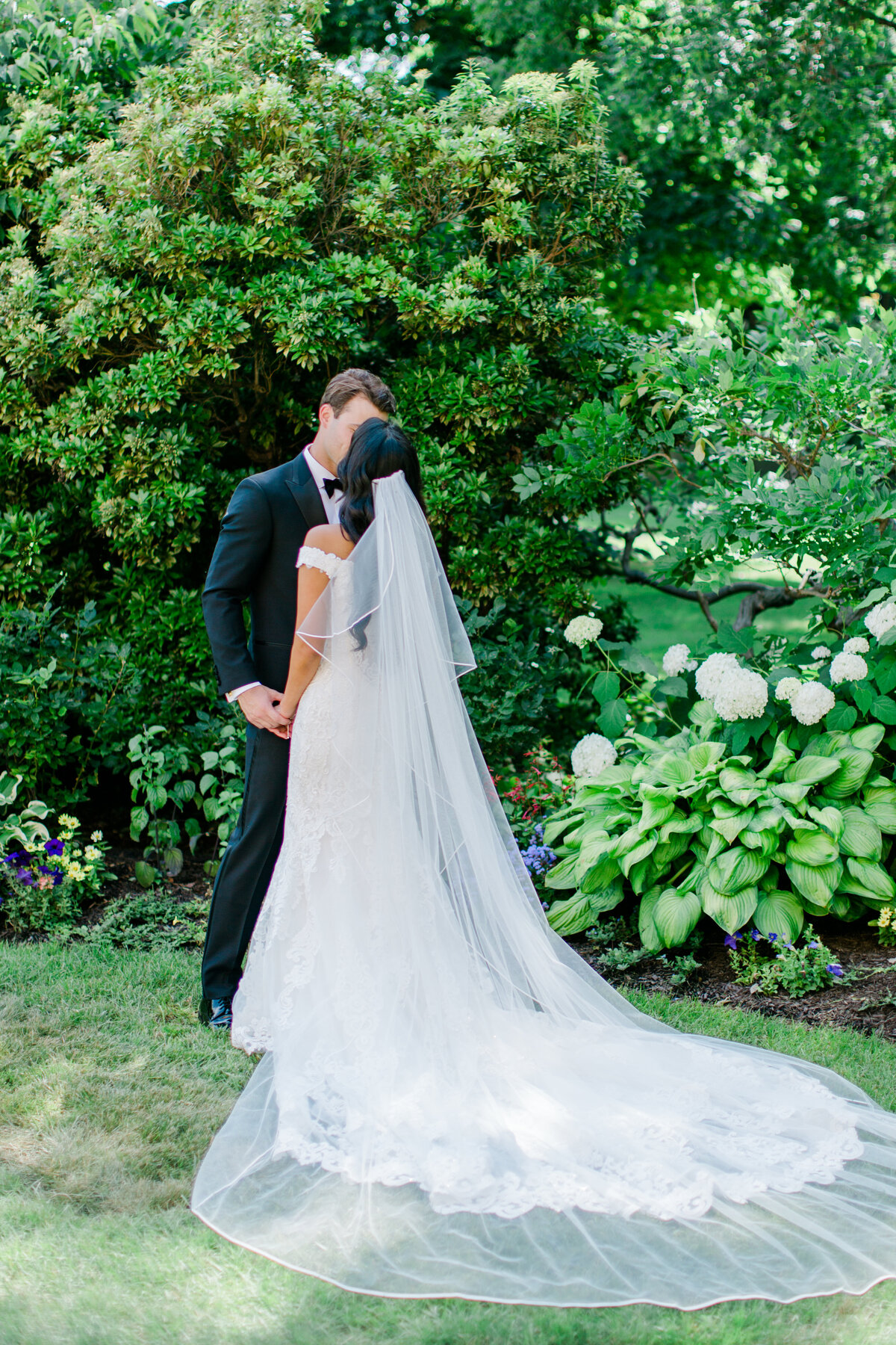 Mariya_Brad_Cairnwood_Estate_Abington_Arts_Center_Wedding_Washington_DC_VA_MD_Wedding_Photographer_AngelikaJohnsPhotography-0811