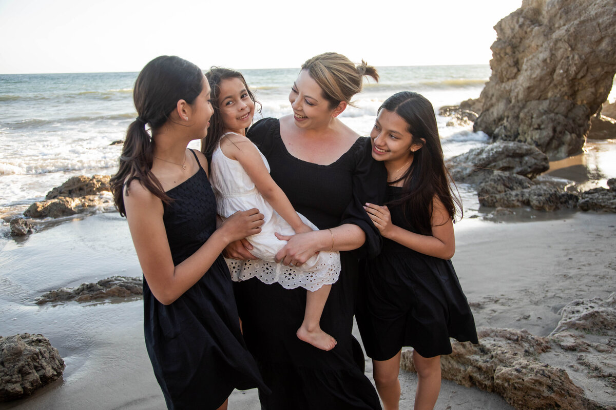 Mom and three girls on the beach | Family Photography Session