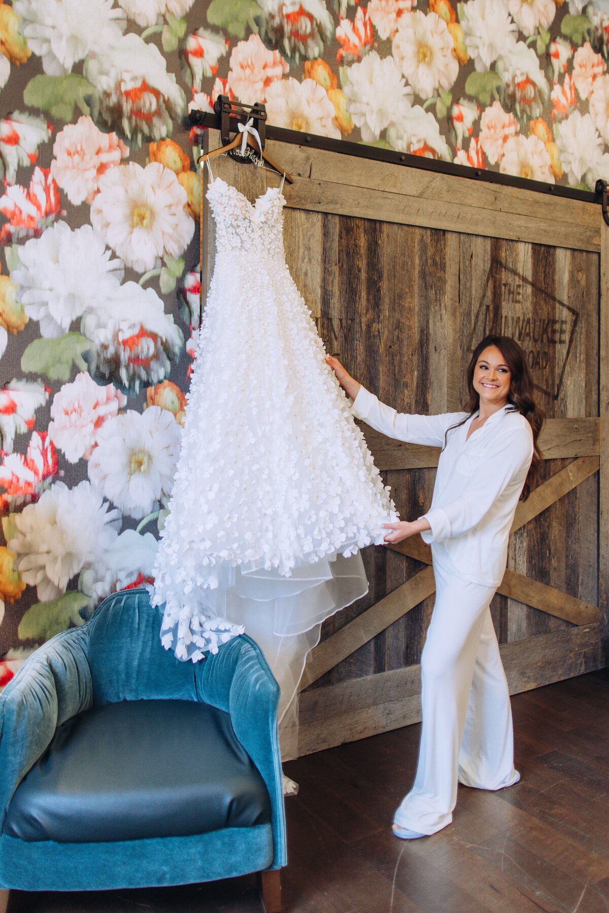Emily&Chase_TheRenaissanceTheDepot_FlowEventGroup-110