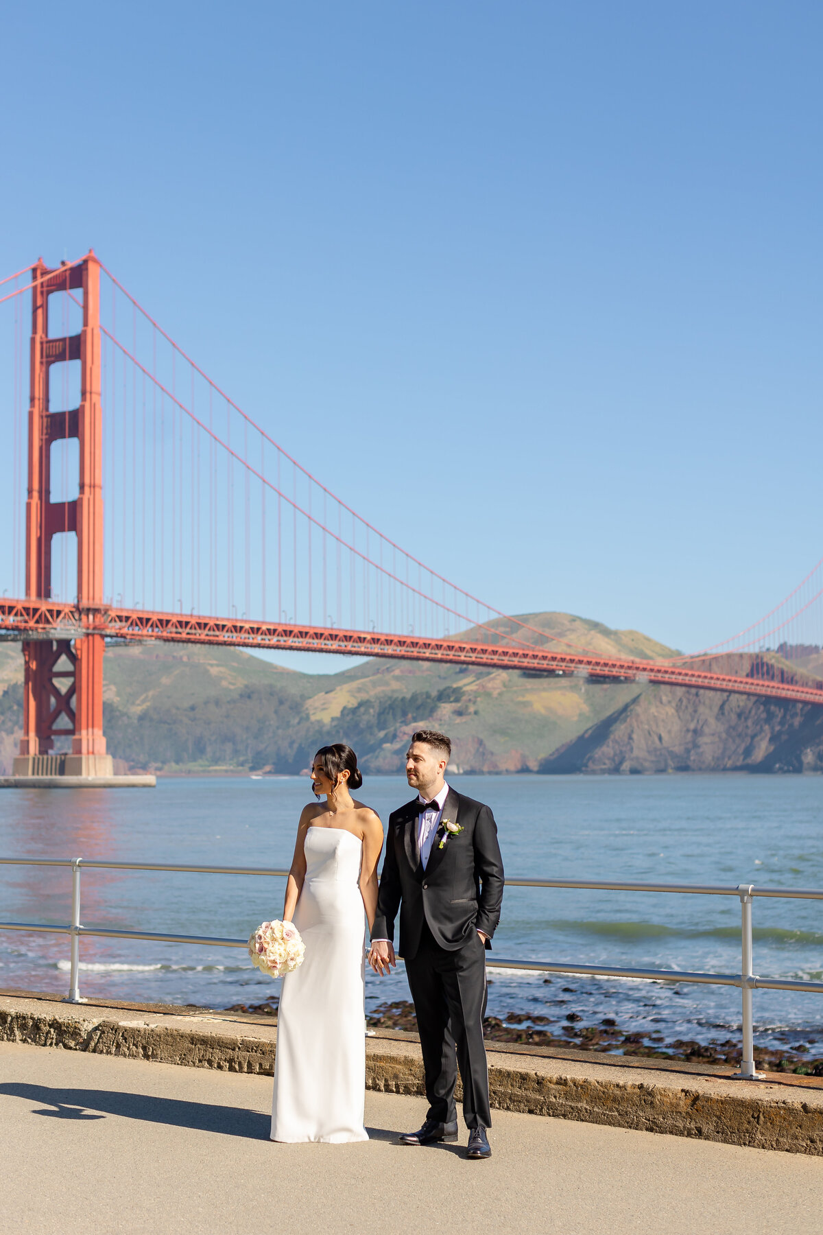 Couples at the bentley golden gate bridge