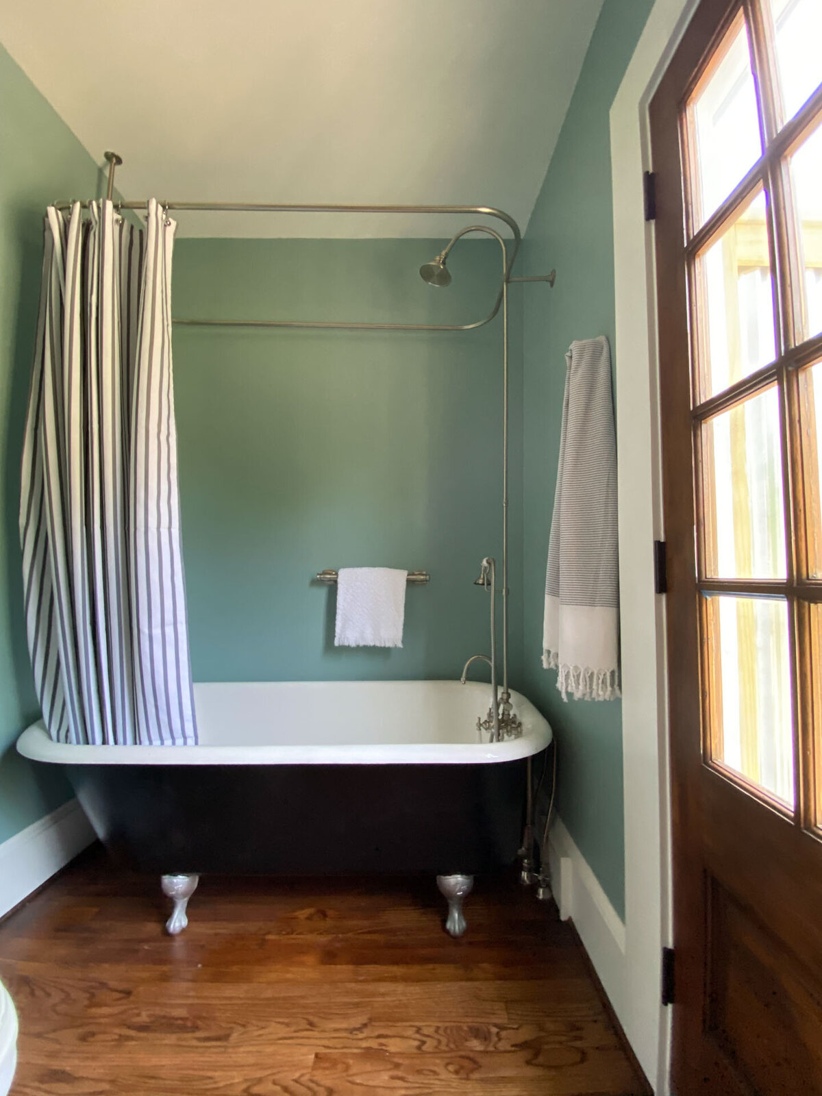 client-bathrooms-historic-renovation-heather-homes25