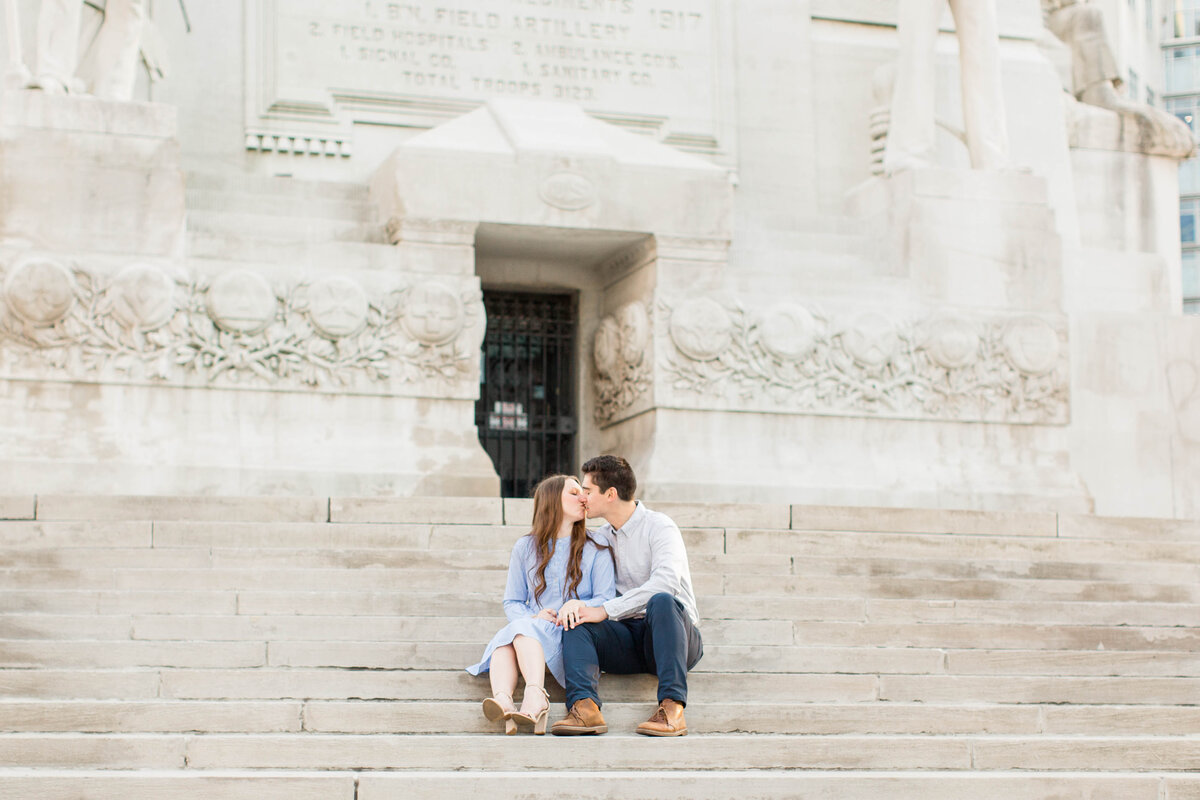 downtown indianapolis monument engagement photos